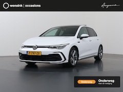 Volkswagen Golf - 1.5 eTSI R-Line Business+ | Panoramadak | Stoel/Stuurverwarming | Trekhaak | R-Line In/Ext