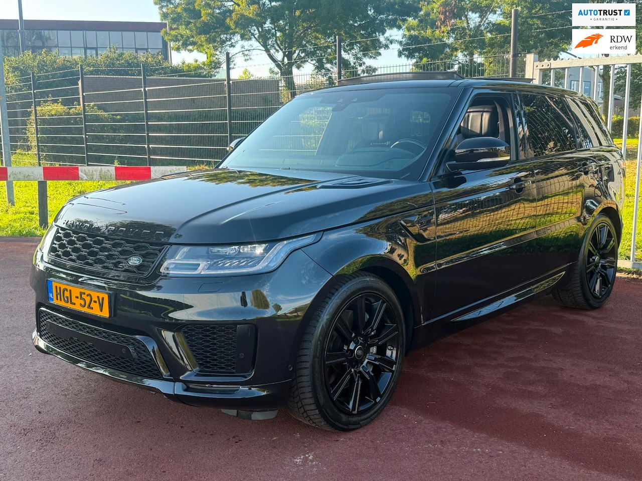 Land Rover Range Rover Sport - P400e Autobiography Dynamic Pano Sfeer Massage Black optic - AutoWereld.nl