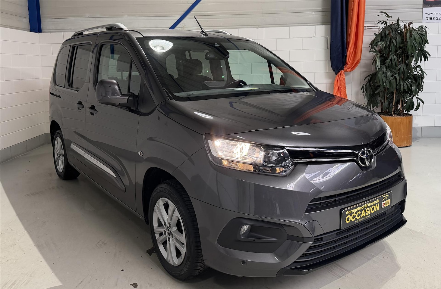 Toyota ProAce City Verso - 1.2 Turbo Cool Comfort 1.2 Turbo 110pk Cool Comfort - AutoWereld.nl