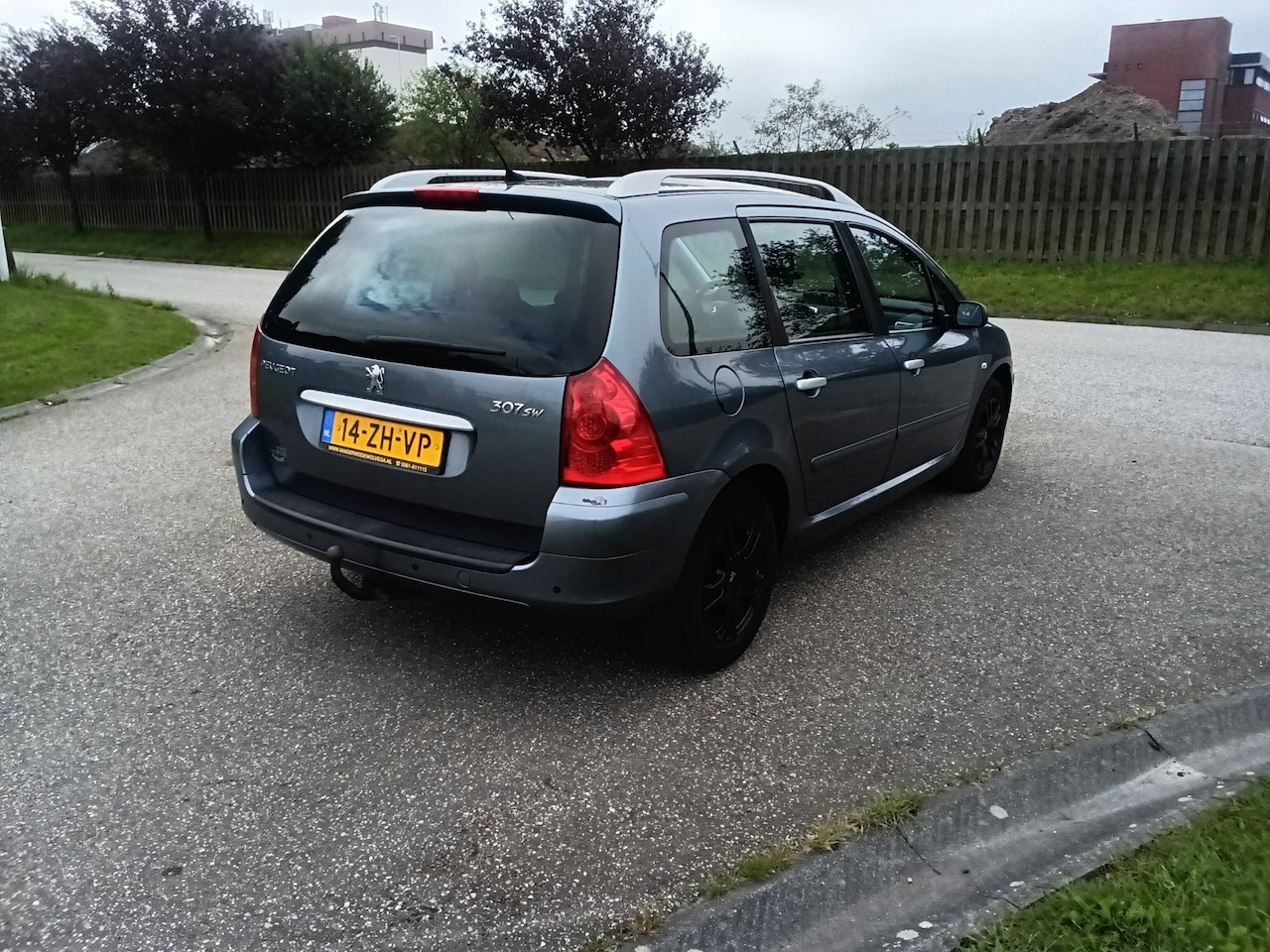 Peugeot 307 SW - 2.0-16V Premium SUPERNETTE AUTO