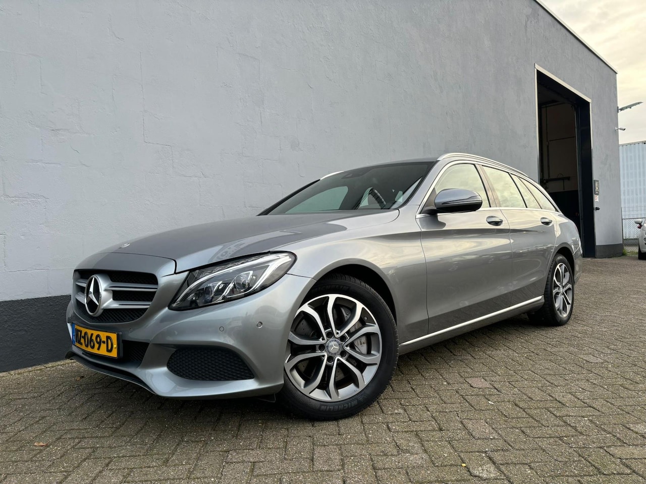 Mercedes-Benz C-klasse Estate - 350 e - Led - Camera - Stoel VW - AutoWereld.nl