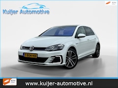 Volkswagen Golf - 1.4 TSI PHEV GTE / Pano / Virtual / Leder/ Dodehoek