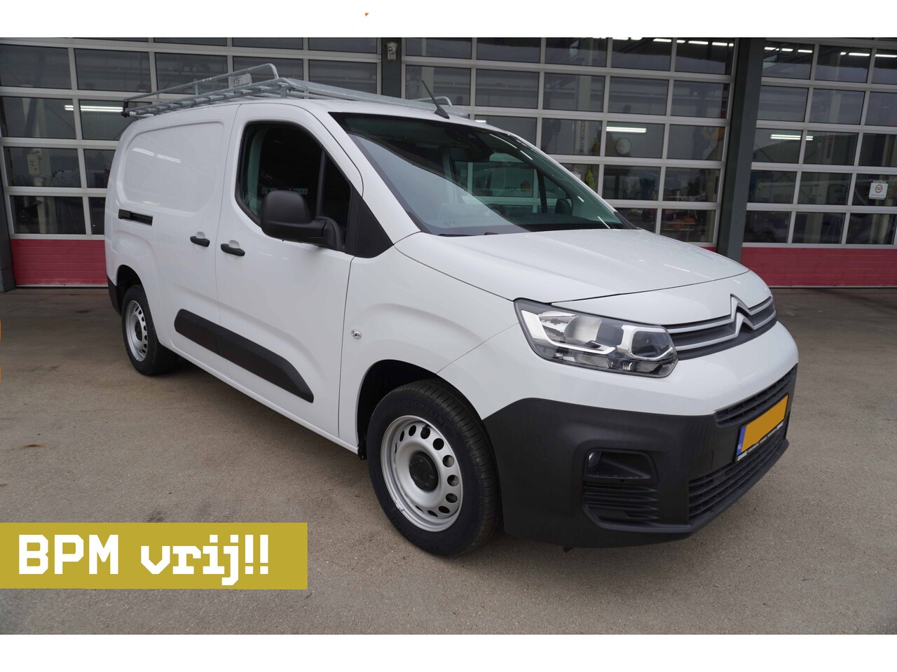 Citroën Berlingo - BlueHDi L2 130PK S&S 3 Zits nr. V052 | Airco | Camera | Navi | Cruise - AutoWereld.nl