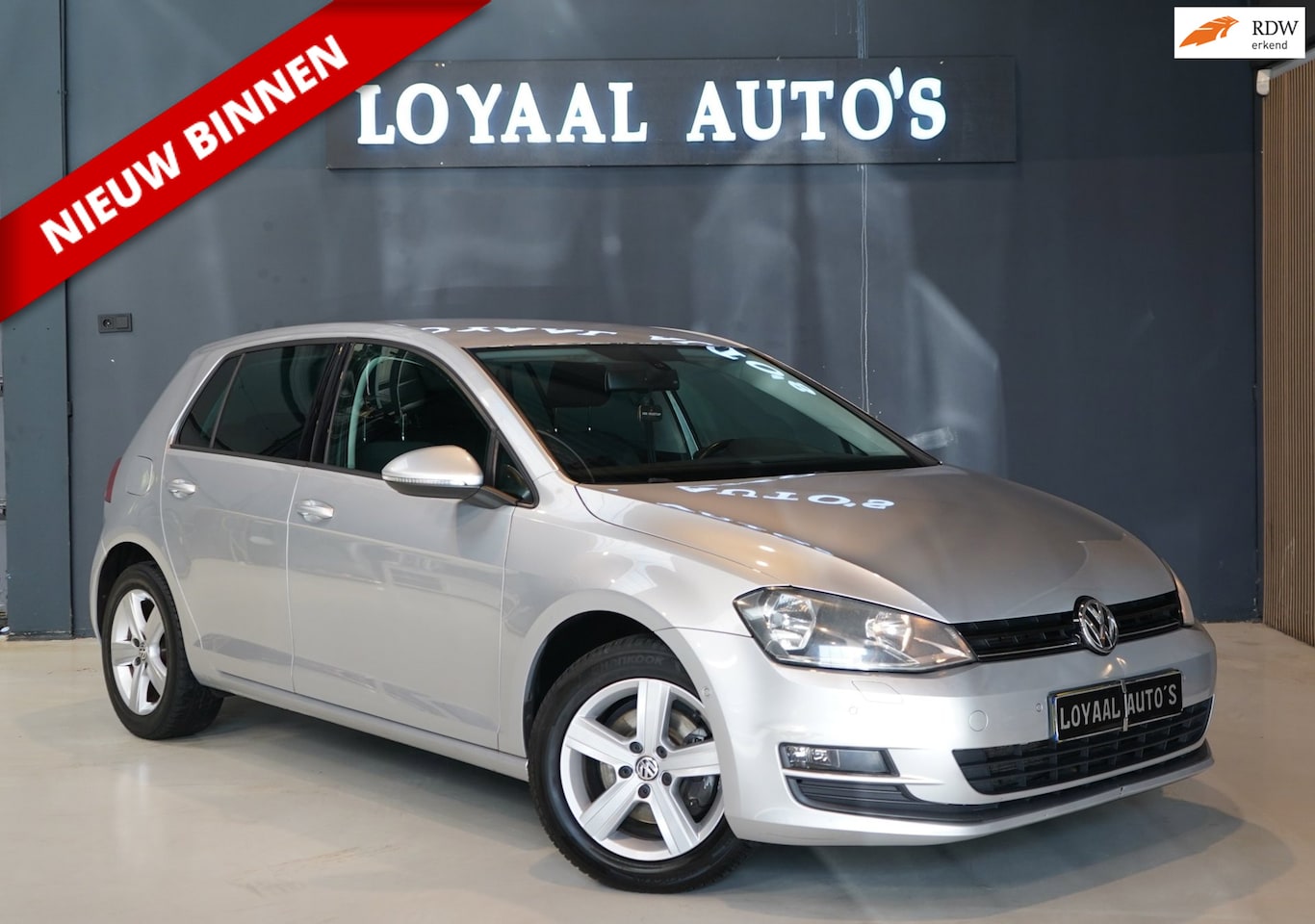 Volkswagen Golf - 1.2 TSI Easyline | AIRCO | CRUISE | PDC | STOEL.VERW | APK. - AutoWereld.nl