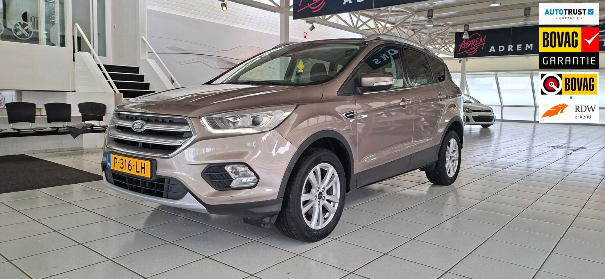 Ford Kuga - 1.5 EcoBoost Titanium 1.5 EcoBoost Titanium - AutoWereld.nl