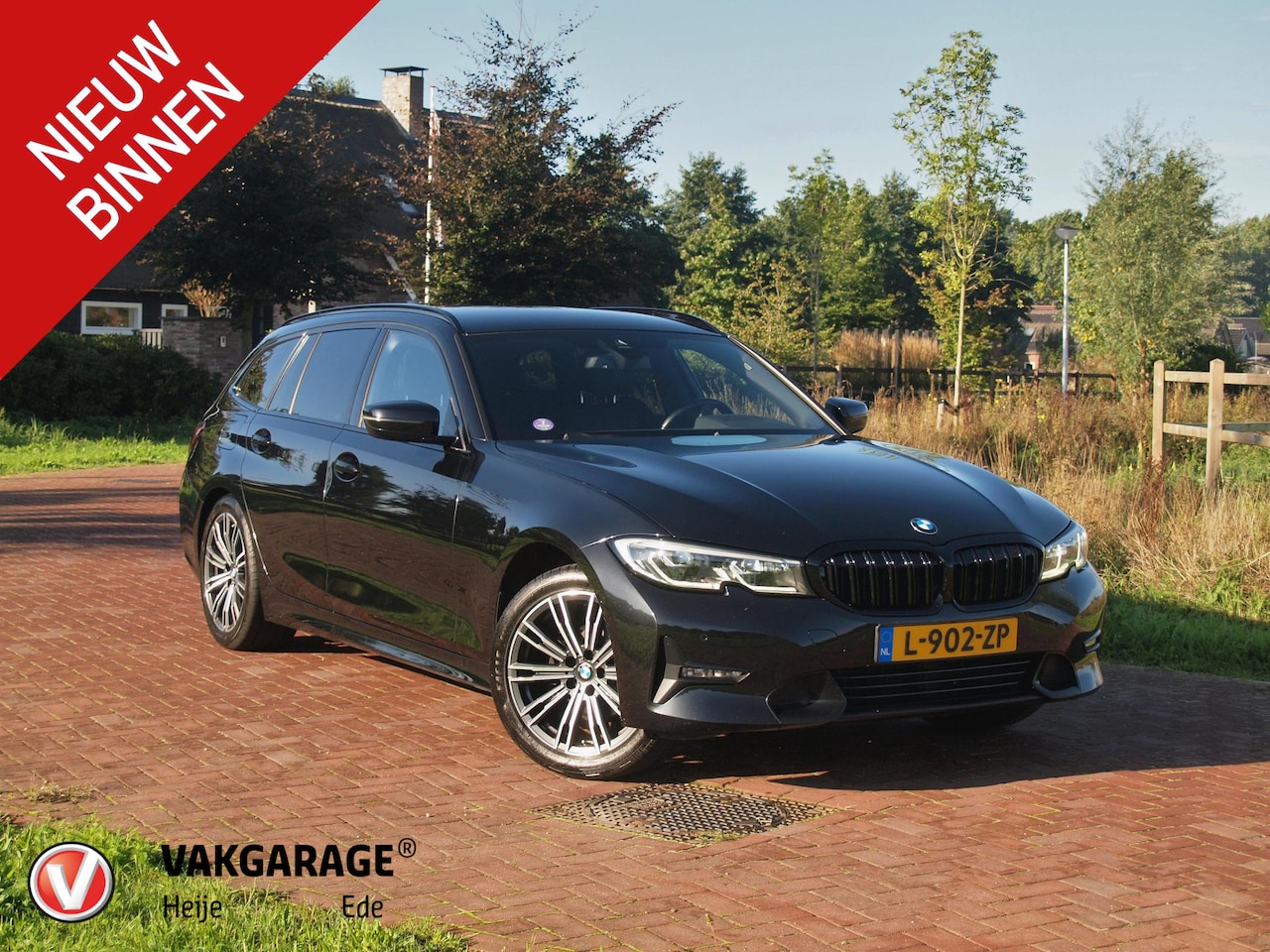 BMW 3-serie Touring - 318i Business Edition Plus | Trekhaak | Camera | LED-Laser | Sfeerverlichting | Apple Car - AutoWereld.nl