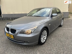 BMW 5-serie - 520i Corporate Lease Business Line Edition I NAP LOGISCH ZIE ADVERTENTIE