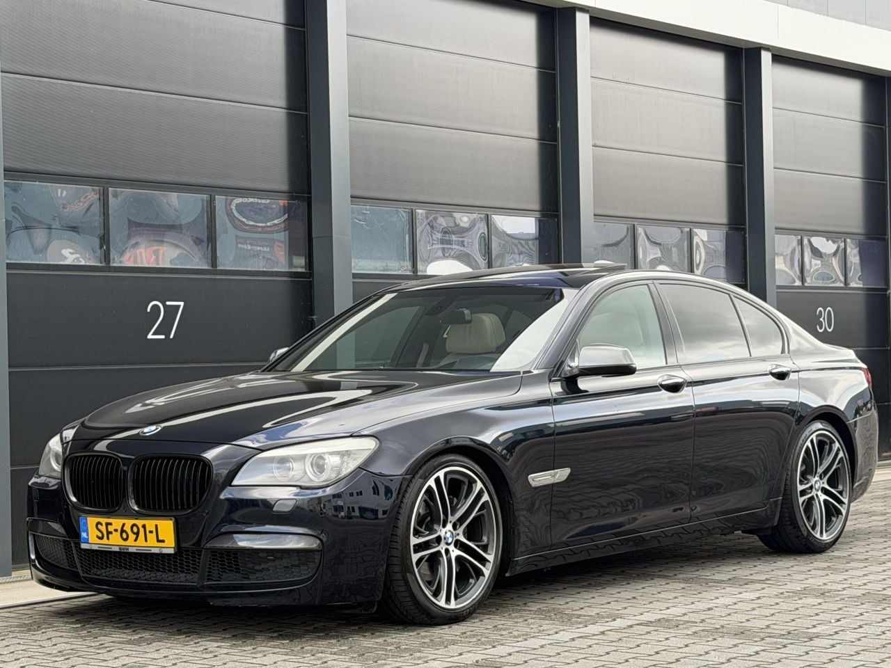 BMW 7-serie - 730d M-Pakket Head-Up Dak Leer - AutoWereld.nl