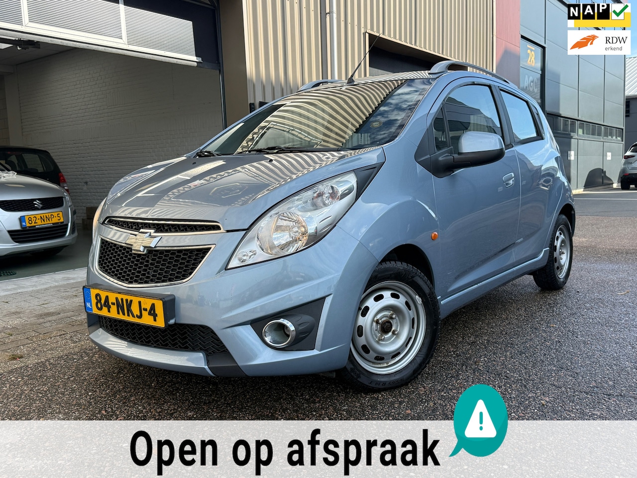 Chevrolet Spark - 1.2 16V LT Airco APK USB - AutoWereld.nl