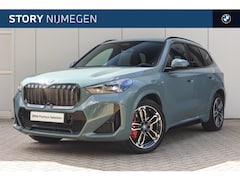 BMW iX1 - xDrive30 M Sport / Sportstoelen / Comfort Access / Harman-Kardon / Head-Up / Adaptieve LED
