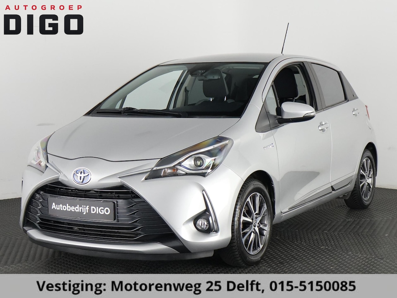 Toyota Yaris - 1.5 Hybrid Y20 EXCLUSIVE EDITION GARANTIE TOT 2030 NAVI.CAMERA.KEYLESS.CRUISE.PDC - AutoWereld.nl