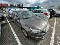 Peugeot 308 SW - 1.2 PureTech Style navi panodak org NL
