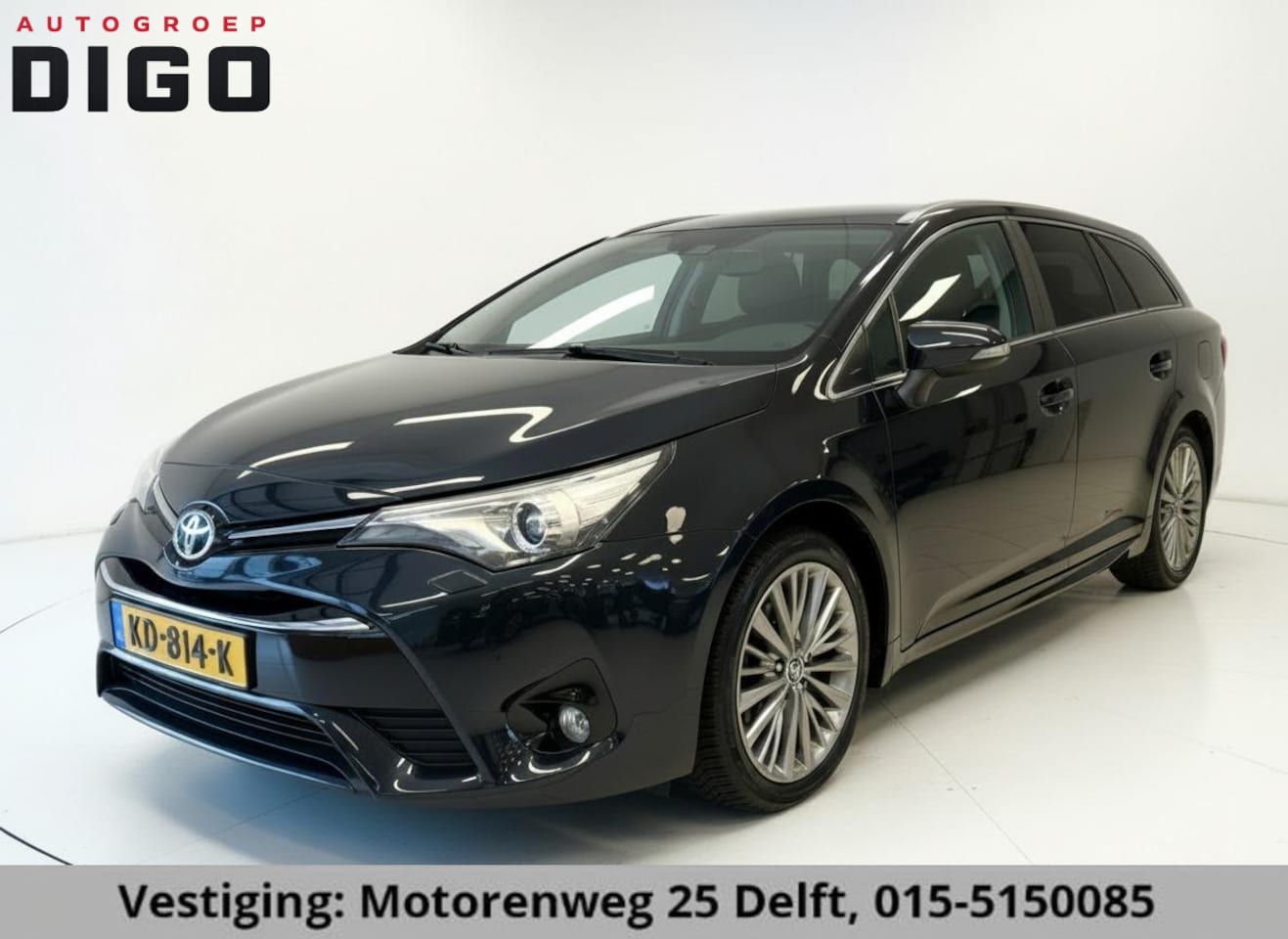 Toyota Avensis Touring Sports - 1.8 VVT-i EXECUTIVE AUTOMAAT PREMIUM PANODAK LEDER. STOEL VERWARMING . CRUISE CONTROL .TRE - AutoWereld.nl