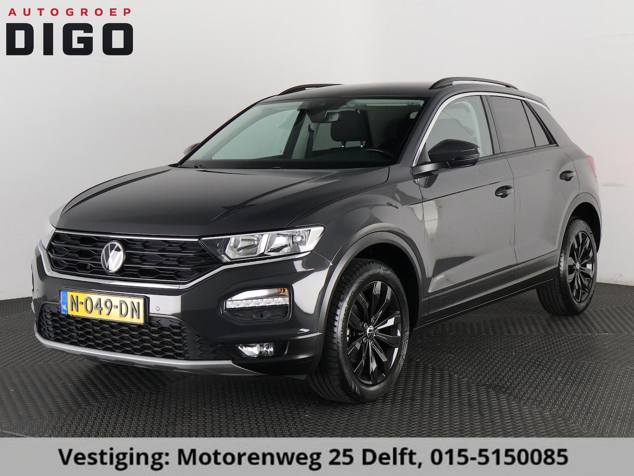 Volkswagen T-Roc - 1.0 TSI STYLE 100% OH.GARANTIE TOT 10-2031* BLACKLINE .NAVI.PDC V+A.URANO GREY ! - AutoWereld.nl