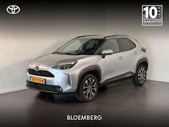 Toyota Yaris Cross - 1.5 Hybrid 115 Dynamic | Stoel / Stuur en voorruitverwarming | Parkeersensoren |