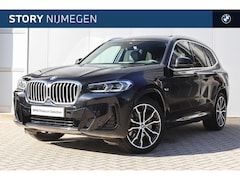 BMW X3 - xDrive30e M Sport Automaat / Panoramadak / Trekhaak / Sportstoelen / Laserlight / Achterui