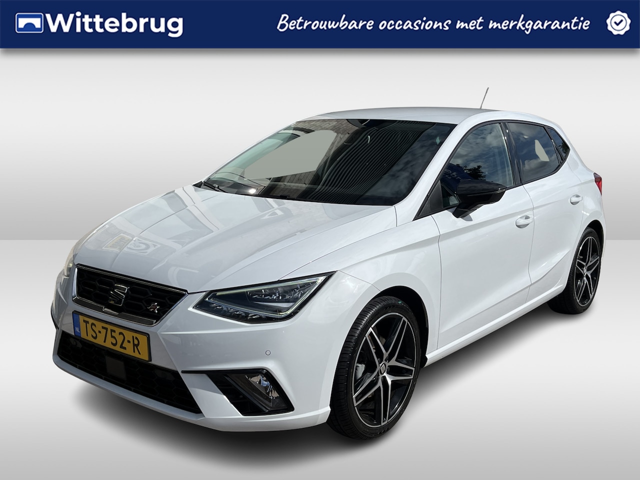 SEAT Ibiza - 1.0 TSI FR Business Intense / ACC/ 116 PK/ FULL LINK/ PARK.SENSOREN V+A/ CAMERA/ KEYLESS/ - AutoWereld.nl