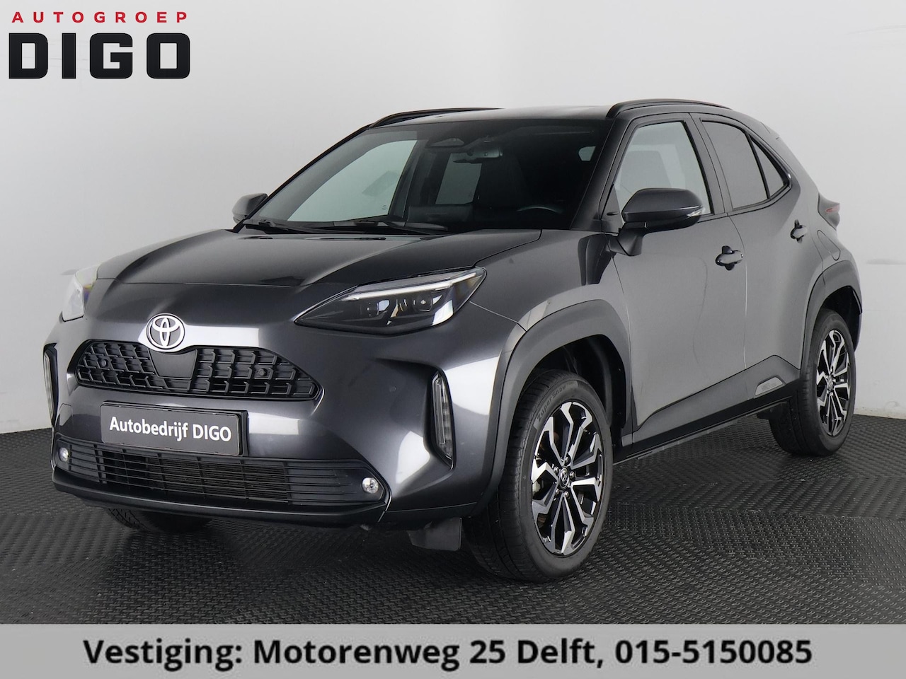 Toyota Yaris Cross - 1.5 HYBRIDE DYNAMIC LUXURY GARANTIE TOT 2035 . NAVIGATIE . PARKEERSENSOREN VOOR & ACHTER . - AutoWereld.nl
