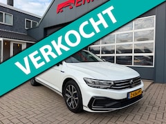 Volkswagen Passat Variant - 1.4 TSI PHEV GTE Business / Pano / LED Matrix / ACC / SOH 93, 5% / Massage /