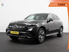 Mercedes-Benz GLC-klasse - 400e 4MATIC AMG Line PHEV Navigatie Panorama dak Lederen bekleding Camera Electrisch bedie