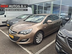 Opel Astra - 1.4 Turbo Cosmo navi LM airco org NL