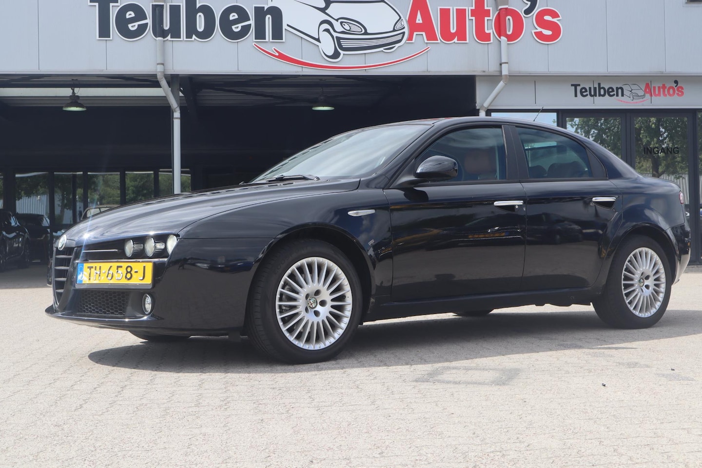 Alfa Romeo 159 - 1.9 JTS Distinctive | Leder | Stoelverwarming | Cruise control | Climate control | Trekhaa - AutoWereld.nl