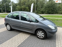 Citroën Xsara Picasso - 1.8i-16V Différence 2 *apk:08-2027