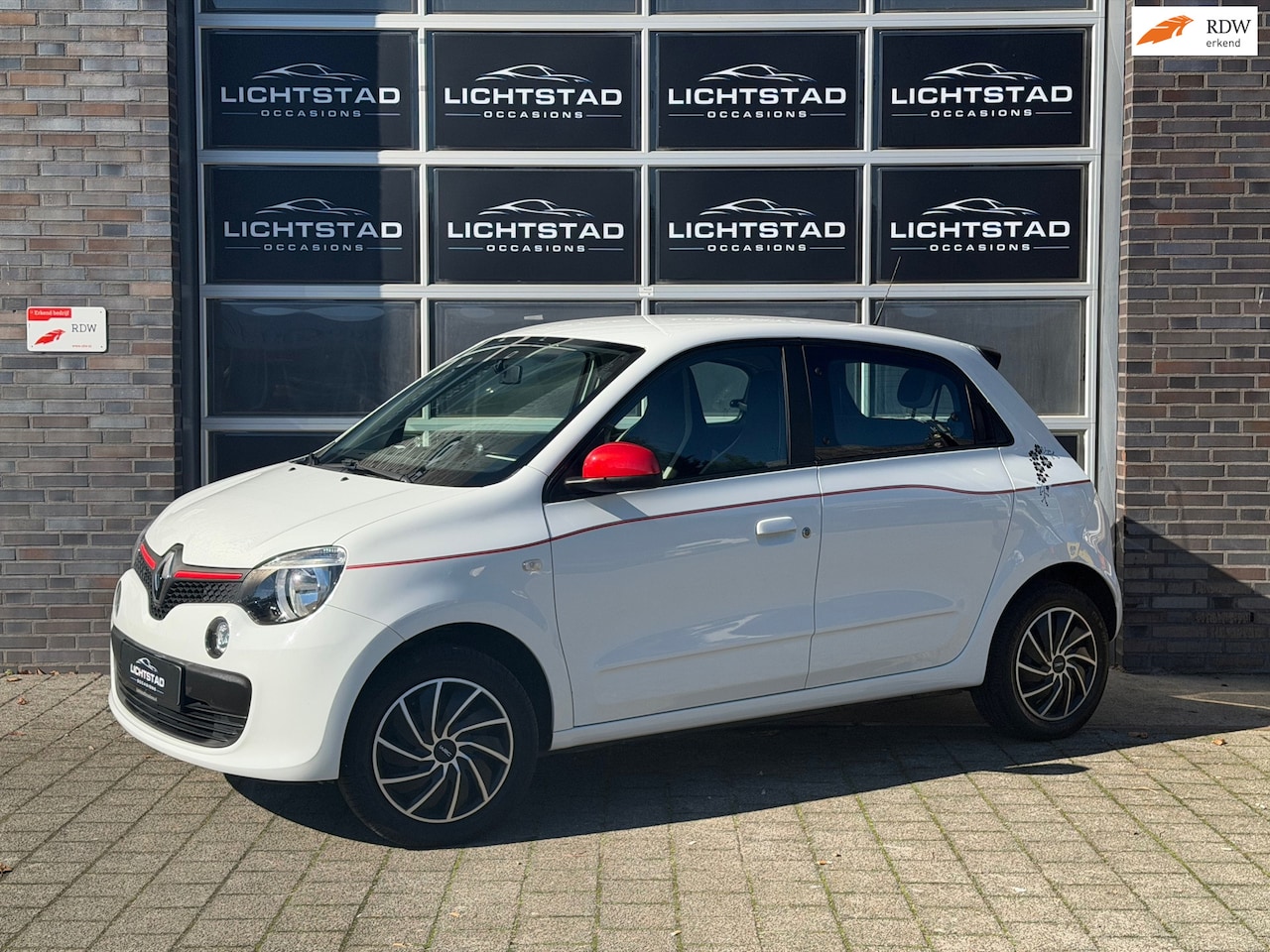 Renault Twingo - 1.0 SCe Collection 1.0 SCe Collection - AutoWereld.nl
