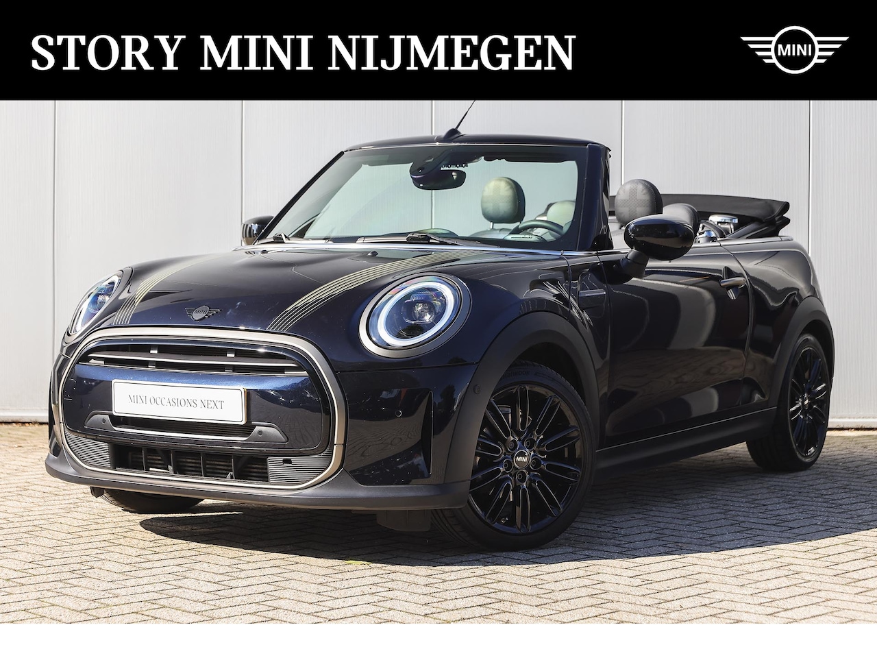 MINI Cabrio - Cooper Automaat / Sportstoelen / Comfort Access / Achteruitrijcamera / Harman-Kardon / 17 - AutoWereld.nl