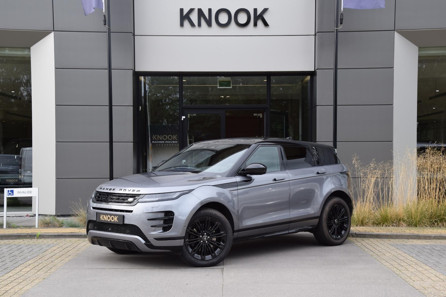 Land Rover Range Rover Evoque - 1.5 P270e PHEV AWD Dynamic SE 1.5 P270e PHEV AWD Dynamic SE - AutoWereld.nl