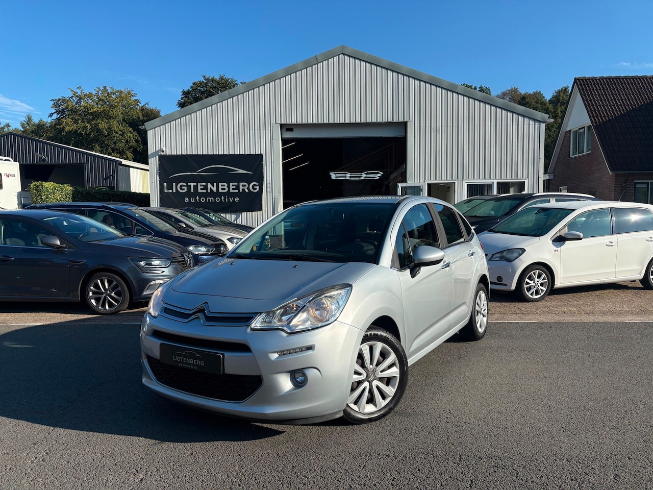 Citroën C3 - 1.2 PureTech Collection NAP|Cruise|Airco|Rijklaar - AutoWereld.nl