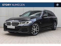 BMW 5-serie Touring - 530e High Executive M Sport Automaat / Comfortstoelen / Laserlight / Getint glas / Live Co