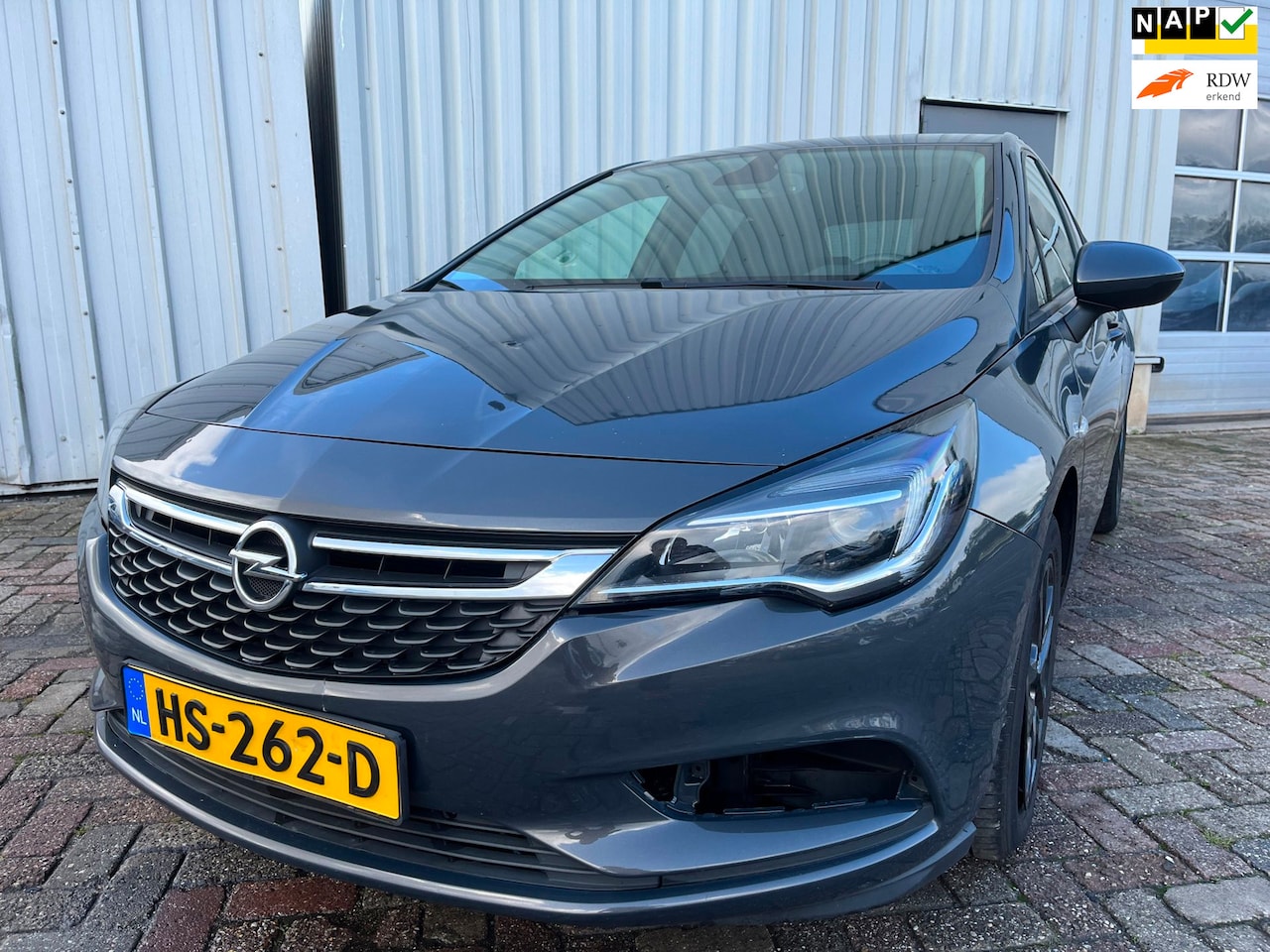 Opel Astra - 1.0 Edition - Koppeling Defect - Rechts Achter Schade - AutoWereld.nl
