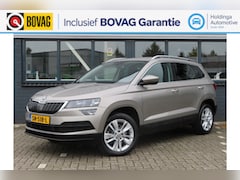 Skoda Karoq - 1.5 TSI ACT Ambition | trekhaak wegklapbaar | adaptive cruise | navi | carplay