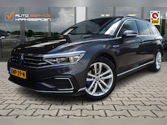 Volkswagen Passat Variant - 1.4 TSI PHEV GTE Business | Trekhaak | Matrix | Camera |