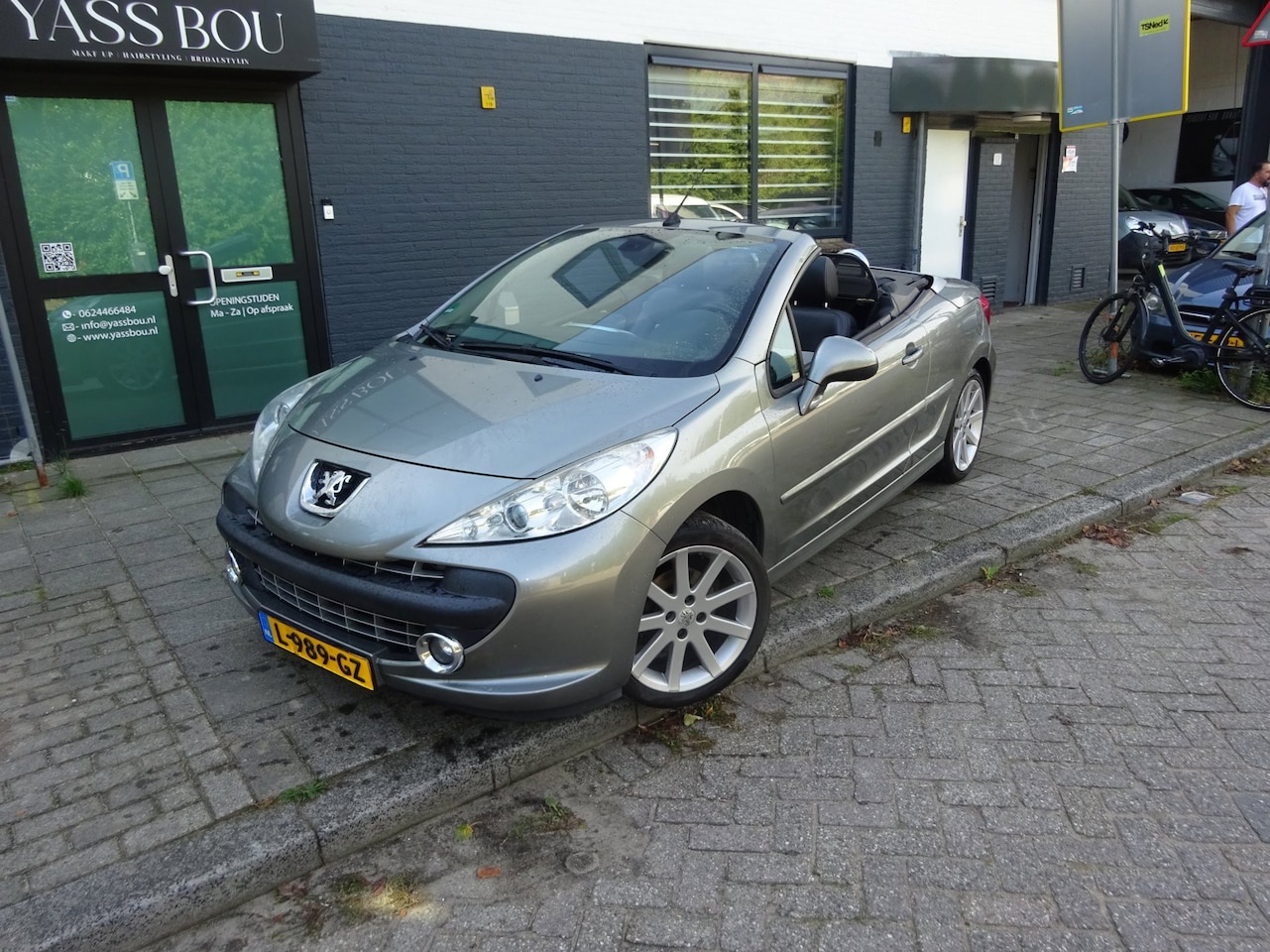 Peugeot 207 CC - 1.6 VTi MET APK AIRCO - AutoWereld.nl