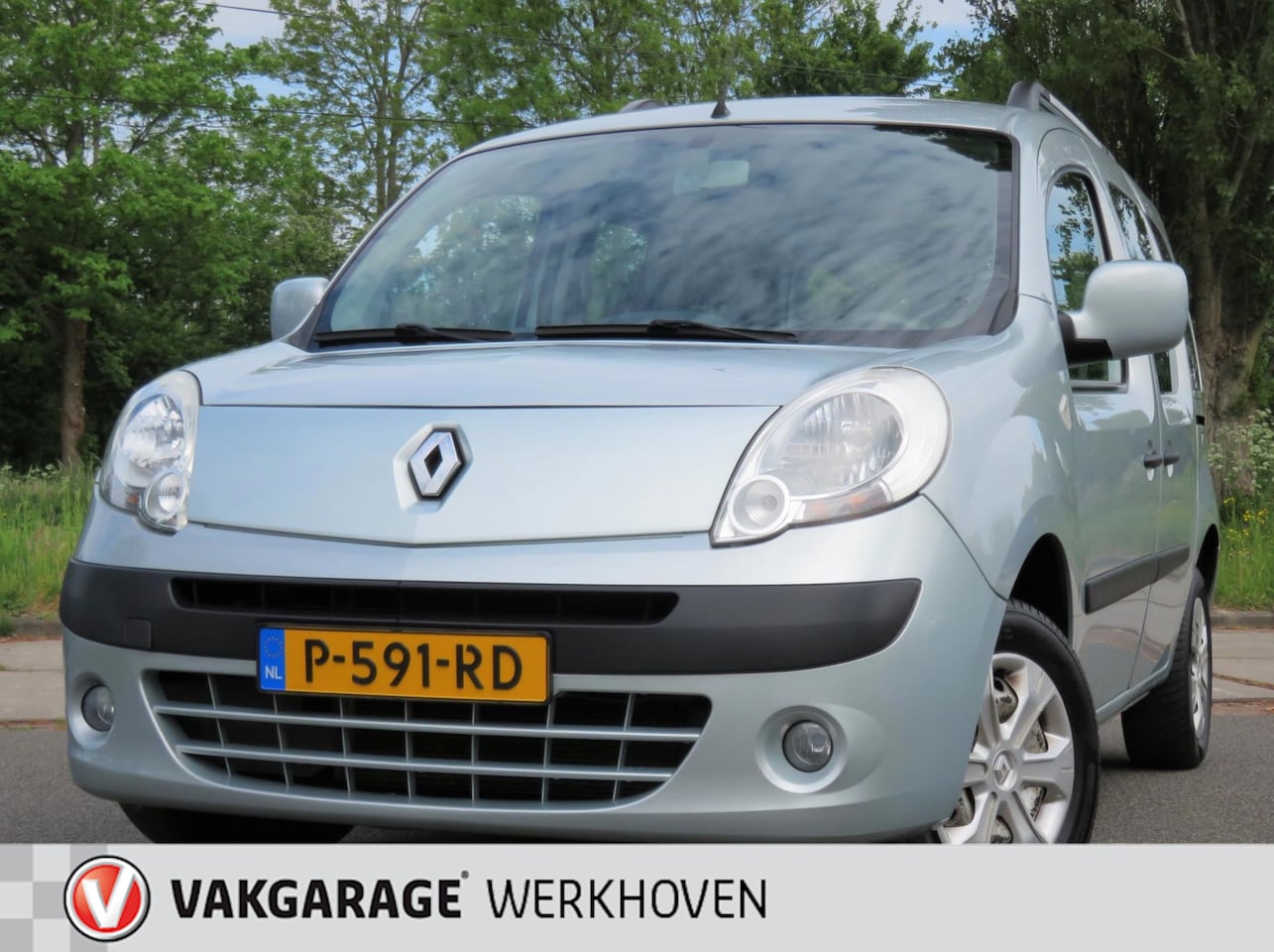 Renault Kangoo Family - 1.6 Expression | Airco | Trekhaak - AutoWereld.nl