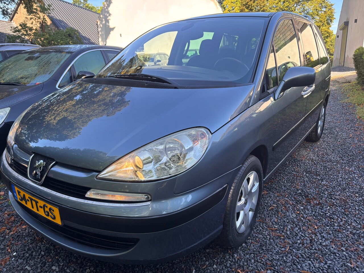 Peugeot 807 - 2.0 Navteq 7 PERSOONS - AutoWereld.nl