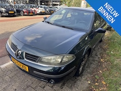 Renault Laguna - 2.0-16V Tech Line APK tot 3-27
