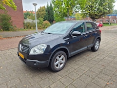 Nissan Qashqai - 1.6 Visia 84kw Airco Cruise PDC Black Edition