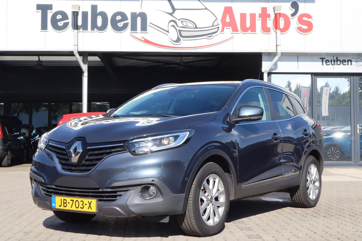 Renault Kadjar - 1.2 TCe Intens | Camera | Park assist | Dode hoek | Trekhaak | Navigatie - AutoWereld.nl