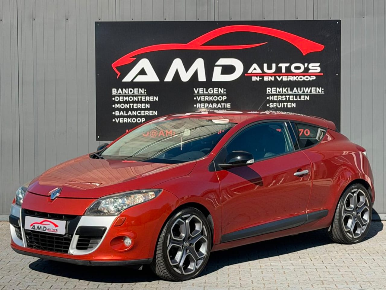 Renault Mégane Coupé - 1.6 Dynamique |Nap|Keyless|Cruise|Climate Control|Boekjes|Scherm| - AutoWereld.nl