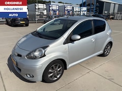 Toyota Aygo - 1.0-12V Dynamic Navigator Navi Carplay Automaat