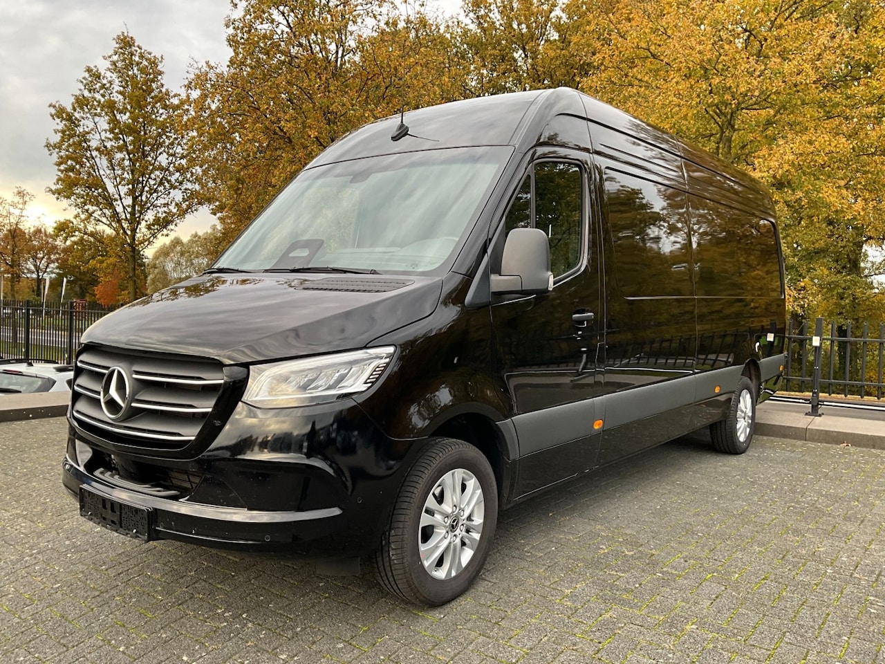 Mercedes-Benz Sprinter - 317CDI RWD L3 PRO - AutoWereld.nl