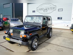 Jeep Wrangler - 4.0i Softtop