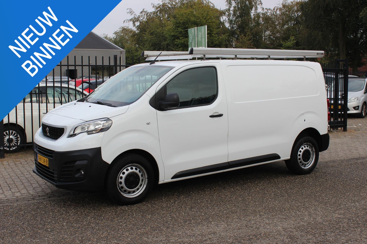Peugeot Expert - 2.0 BlueHDI 120 Trekhaak Imperiaal! - AutoWereld.nl