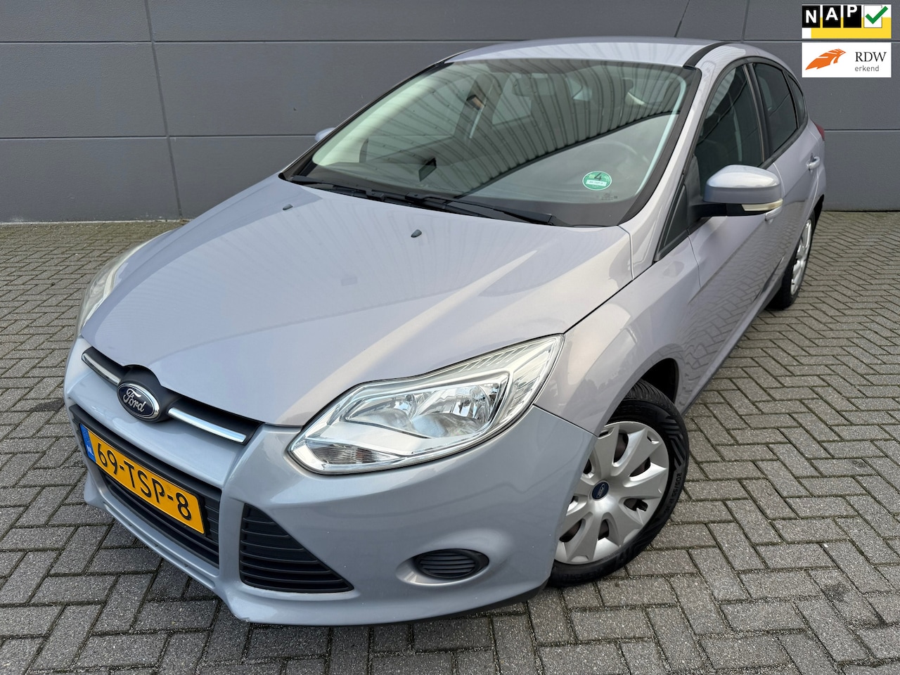 Ford Focus - 1.0 EcoBoost Lease Trend*AIRCO*APK*NAP*CRUISE*ELKT-RAAM - AutoWereld.nl