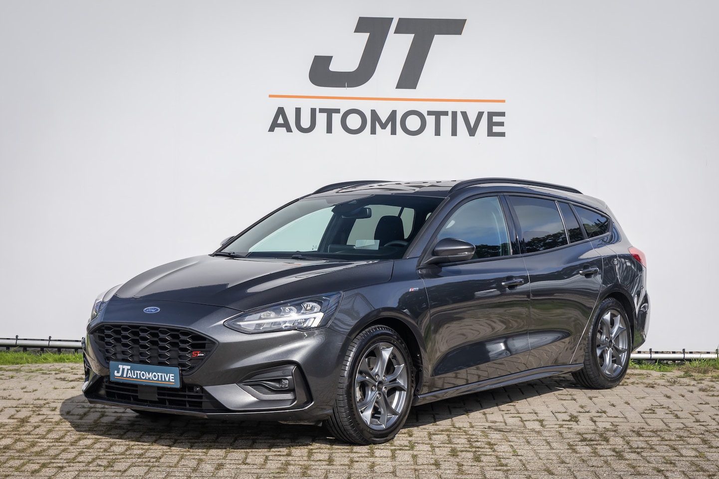 Ford Focus - 1.0 ST-Line X Business Trekhaak | Stoelverwarming | Stuurverwarming | Head up display | Ca - AutoWereld.nl