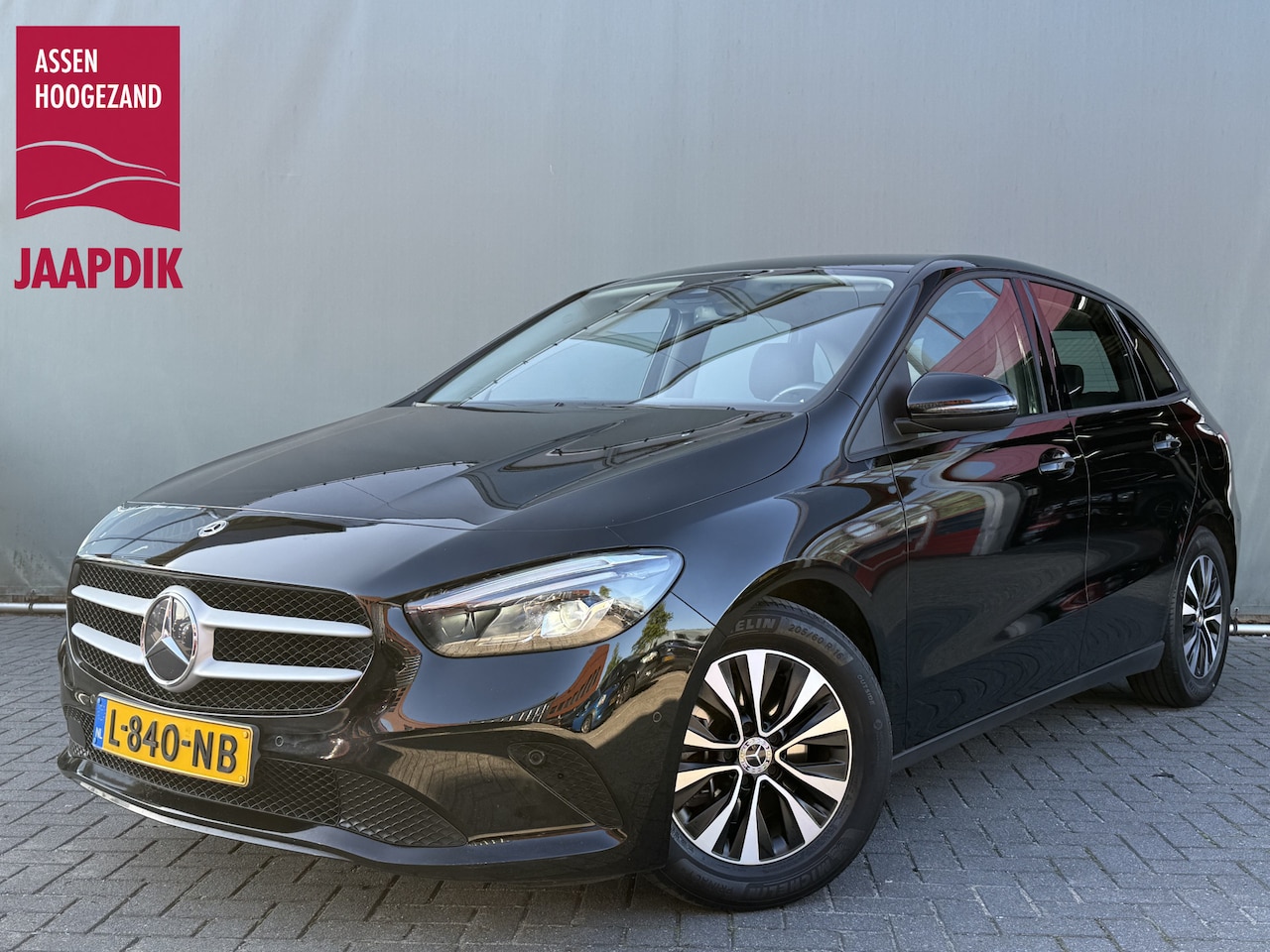 Mercedes-Benz B-klasse - 200 Business Solution BWJ 2021 STOELVERW. | NAVI | DAB | CAMERA | LED | FLIPPERS | CLIMA | - AutoWereld.nl