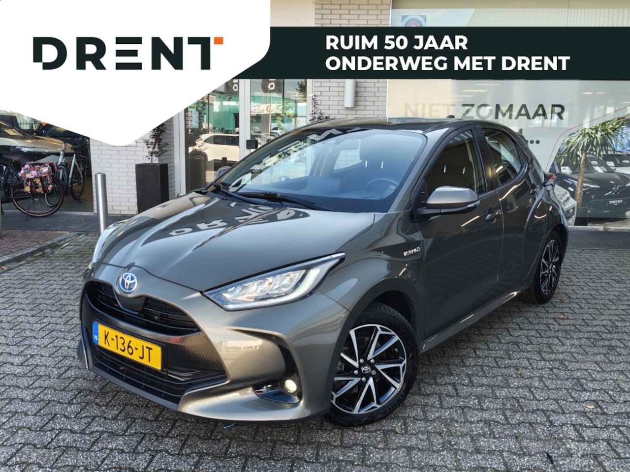 Toyota Yaris - 1.5 Hybrid Dynamic | All season | Navi | Apple CarPlay/Android auto | - AutoWereld.nl
